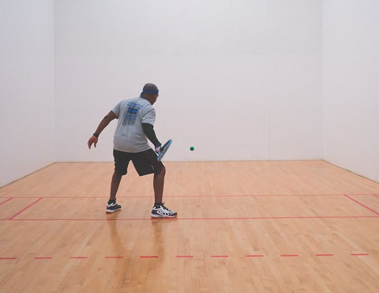 What Is Difference Between Racquetball And Squash